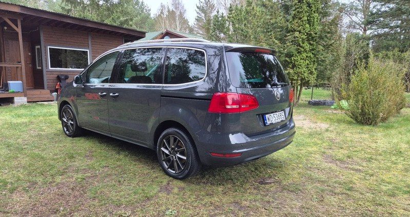 Volkswagen Sharan cena 60500 przebieg: 253000, rok produkcji 2014 z Warszawa małe 704